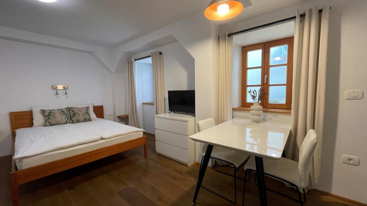 Apartments Fonda House Пиран Екстериор снимка